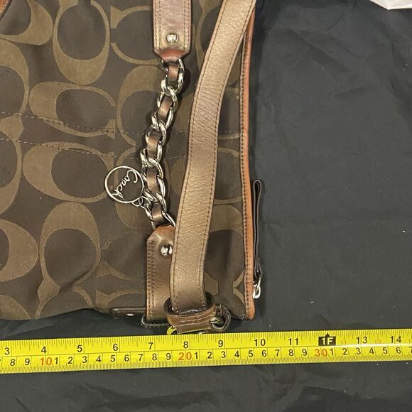 COACH SIGNATURE CHAIN DUFFLE HANDBAG #F19730. - Picture 10 of 11